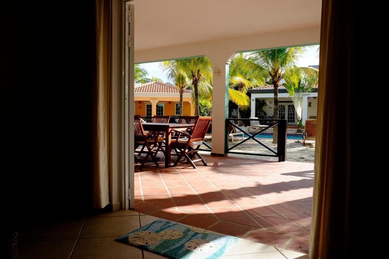 Villa Olivia Poolside Kralendijk  Luaran gambar